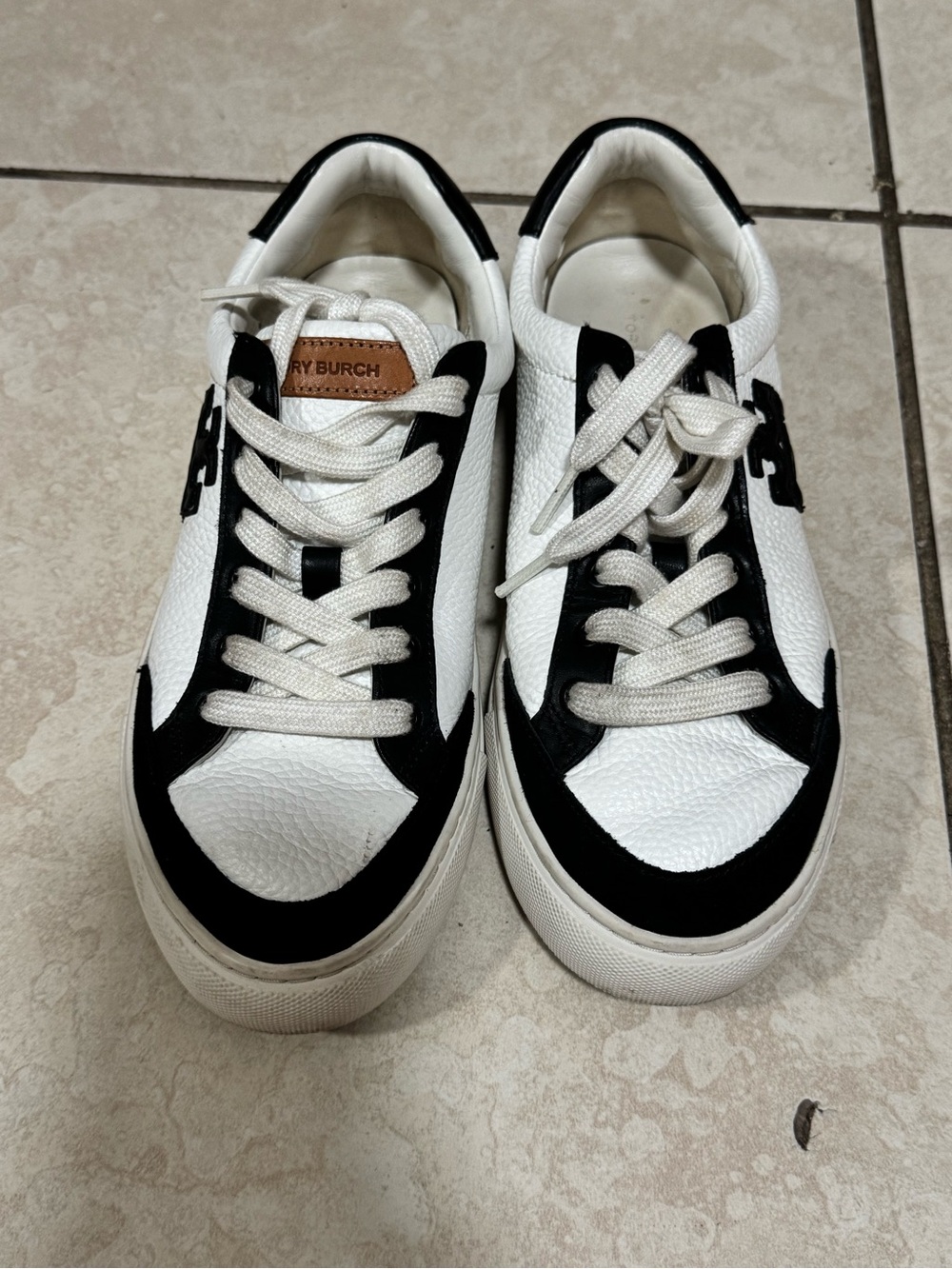 Tory Burch White and Black Low-Top Leather Sneakers